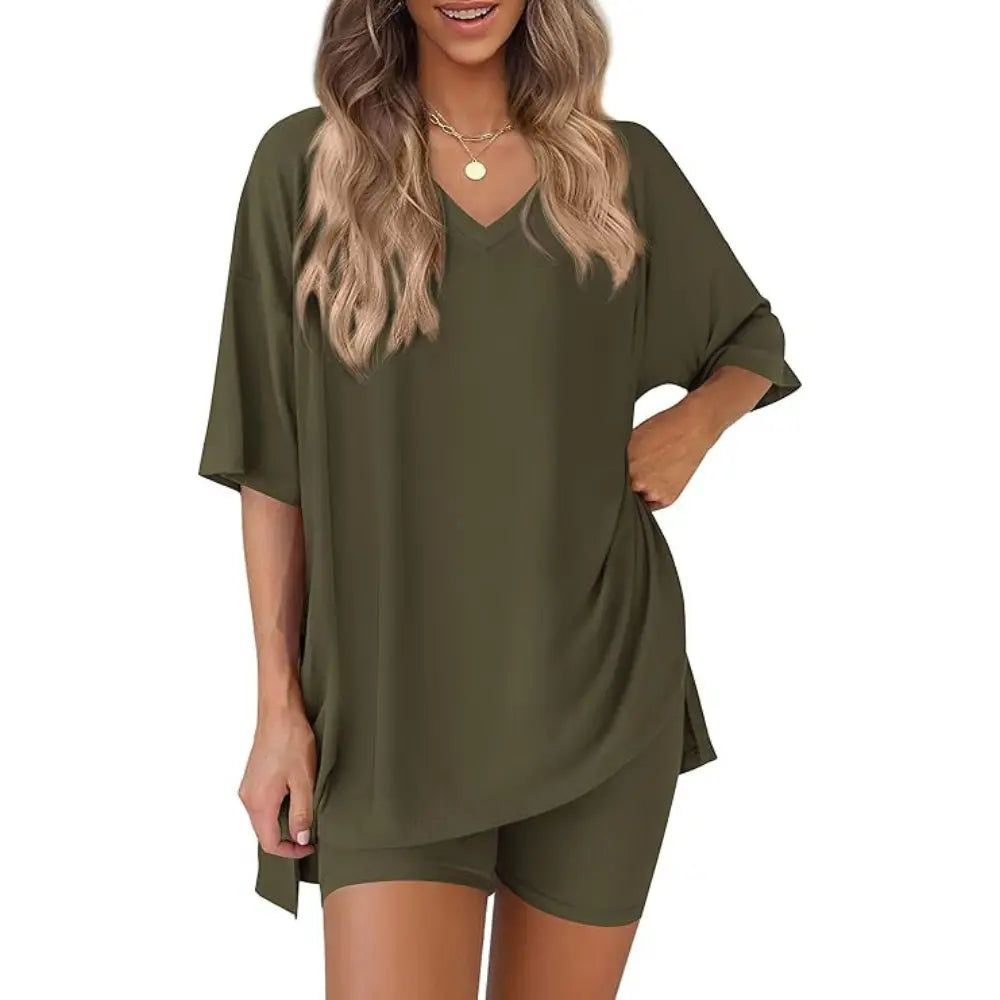 PRETTYGARDEN Crewneck Two-Piece Set for Women Summer Casual Oversized Split Hem Shirts & Side Pocket Biker Shorts Minimalist Lounge Wear Soft Viscose Fabric Comfy Homewear Cozy Pjs#Summervibes#Swimweek